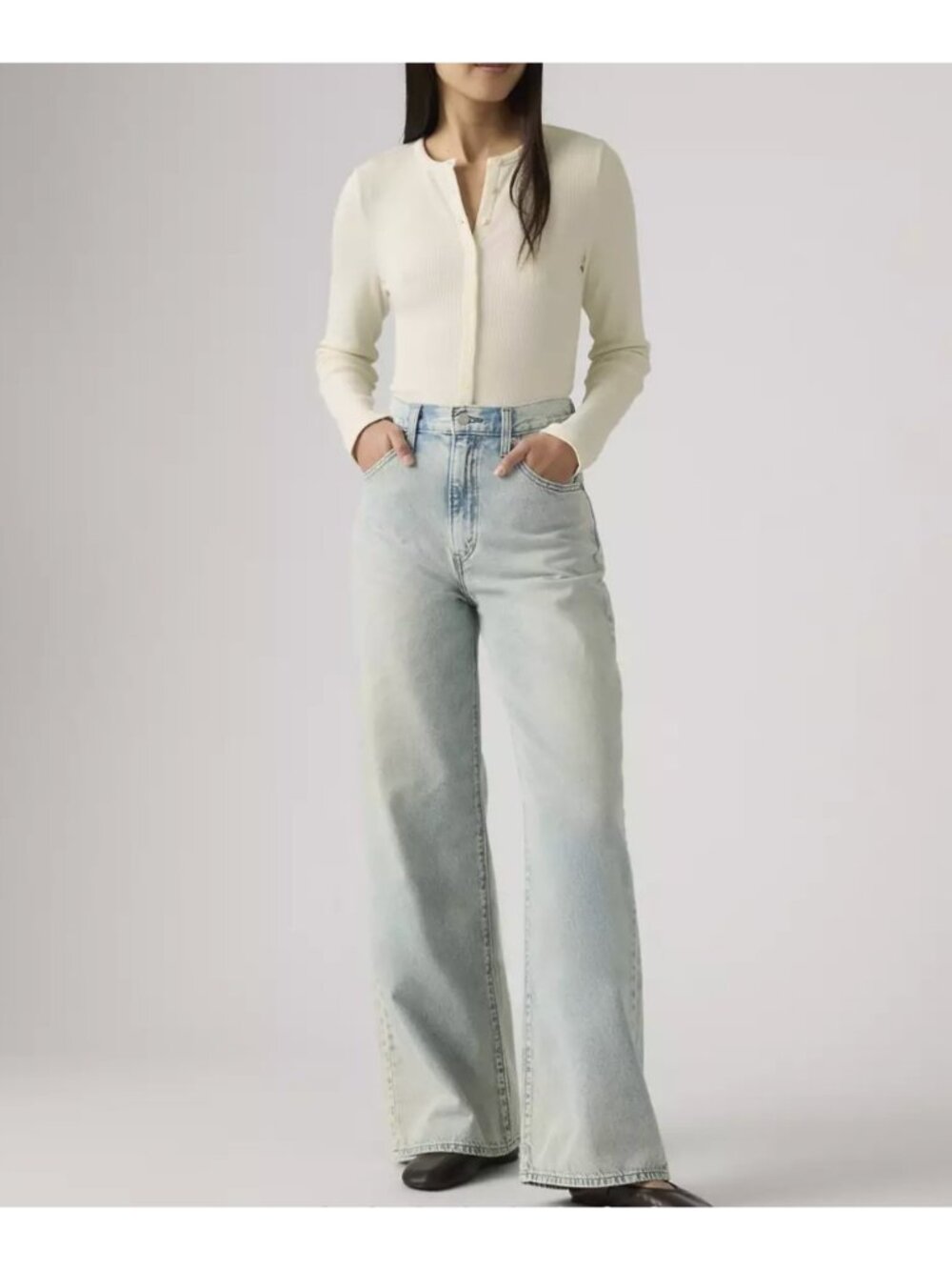 New Levi's 31x31 Cinch Baggy Lightweight Women's Jeans A Little Hazy Light Wash